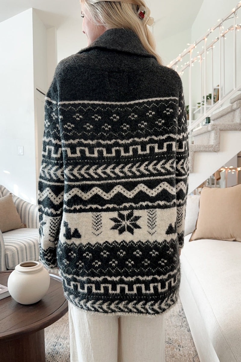 Snowflakes Collared Neck Long Sleeve Cardigan