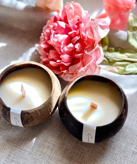 Coconut Wax Candle in Coconut Shell