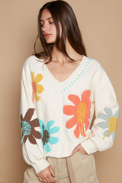 POL V-Neck Long Sleeve Flower Fringe Sweater