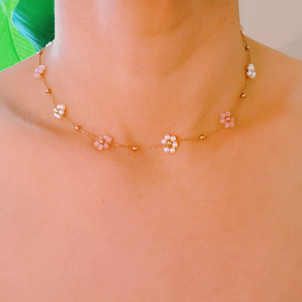 Pearl and Glass Bead Flower Necklace