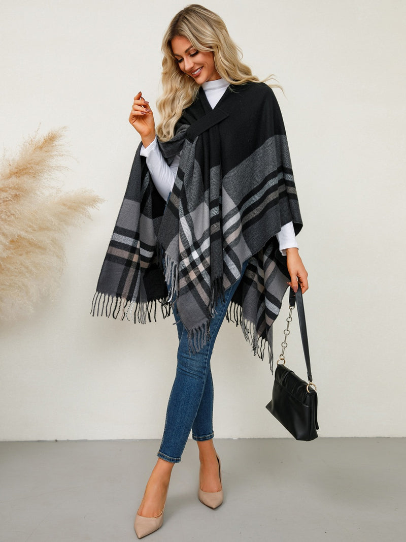 Fringe Contrast Plaid Poncho