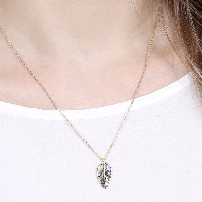 17139 - Abalone Leaf Pendant Necklace