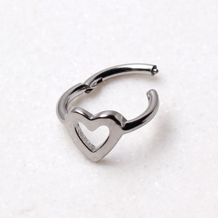 316L Stainless Steel Heart Seamless Clicker Ring - Heart Cartilage Piercing