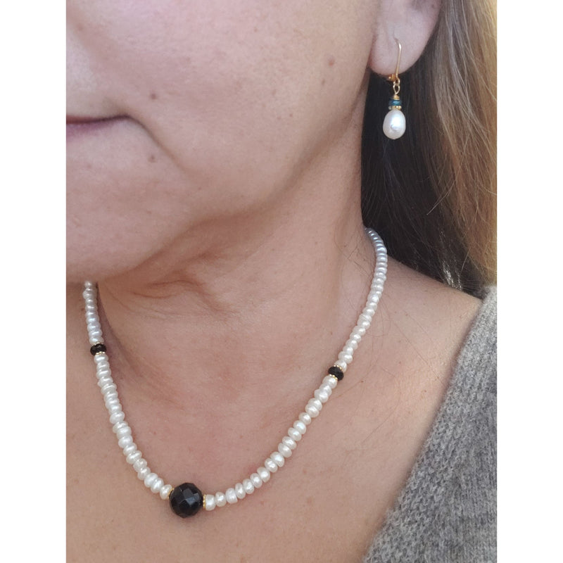 Gemstone Perla Necklace