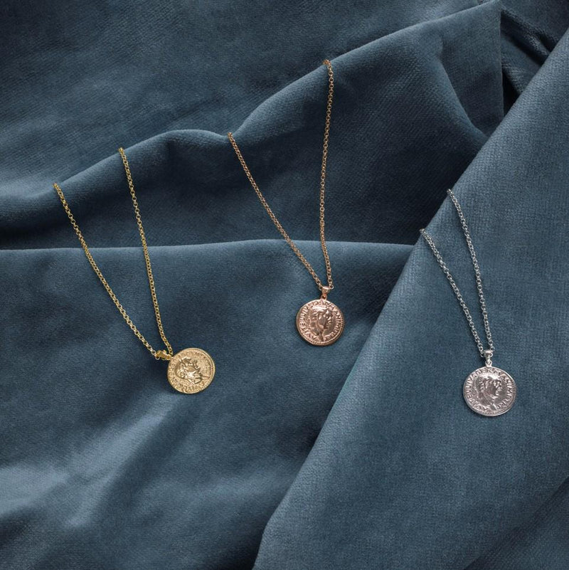 Matte Roman Coin Pendant Necklace Rosegold