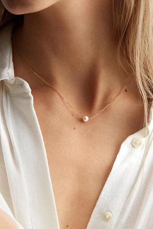 Dainty Single Pearl Necklace