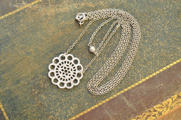 White Gold Double Strand Lace Necklace