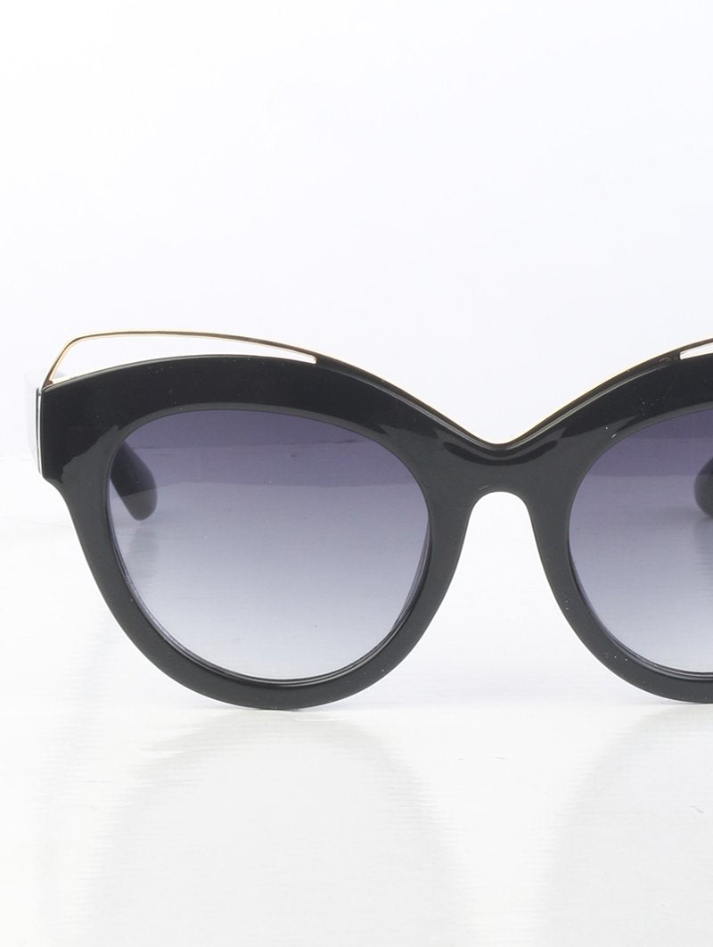 Black Retro Cateye Sunglasses
