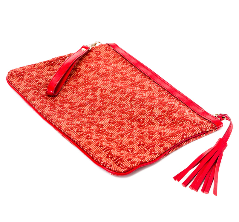 The Tabou Pouch