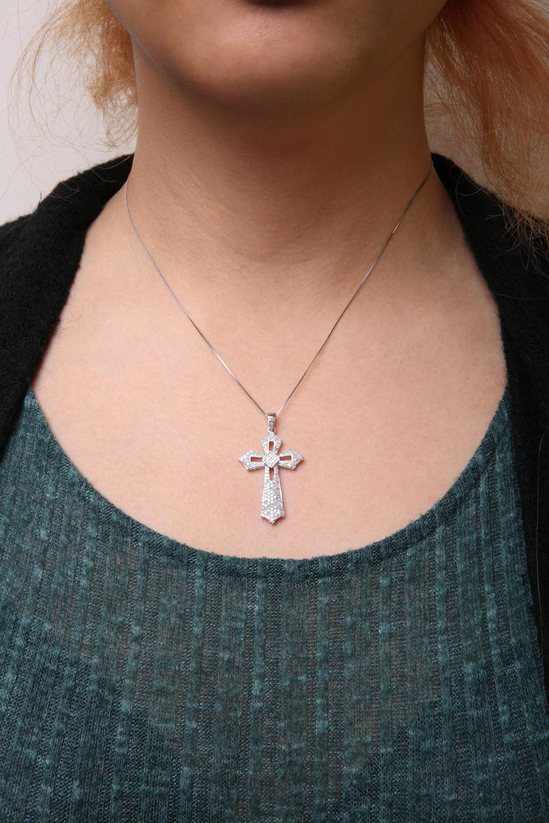 .925 Sterling Silver 1.00 Cttw Diamond Fleur De Lis Cross 18" Pendant Necklace (H-I Color, I2-I3 Clarity)