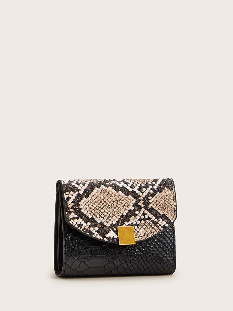 Sleek Snakeskin Wallet Purse