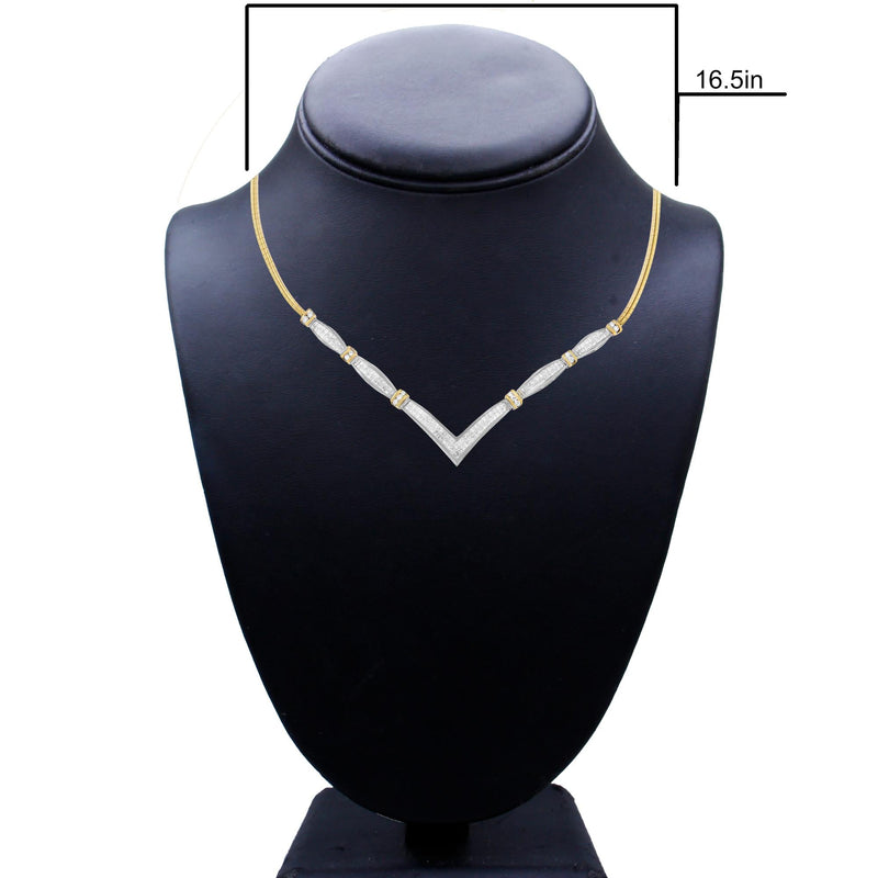 14K Yellow and White Gold 3.00 Cttw Round and Princess Cut Diamond "V" Shape Statement Necklace (H-I Color, SI2-I1 Clari