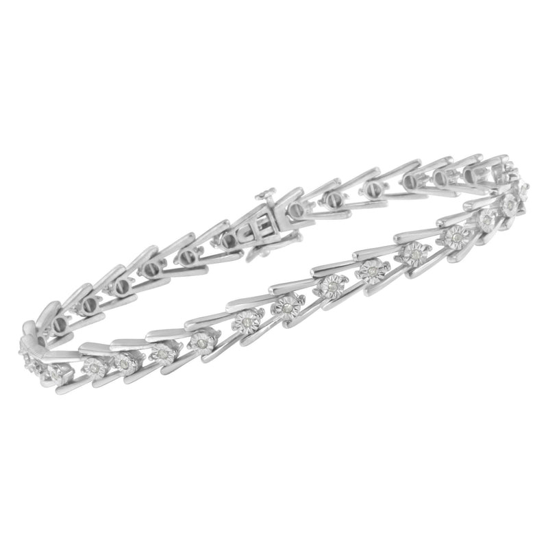 .925 Sterling Silver 1/4 Cttw Miracle Set Diamond Sleek and Open "V"Bracelet (I-J Color, I3 Clarity) -7.5"