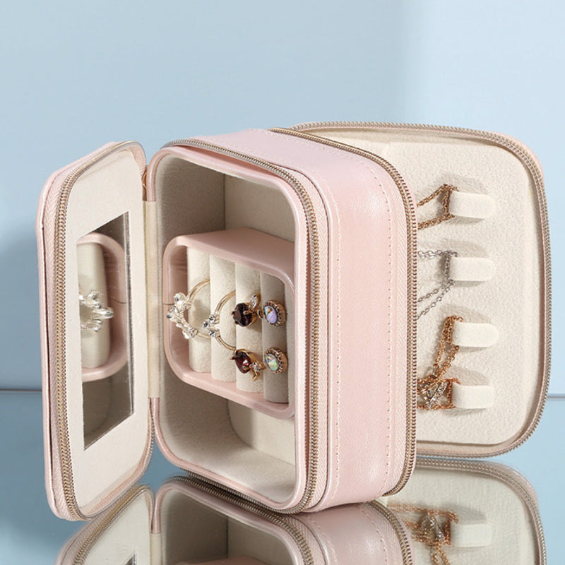 Clever Jewelry Case