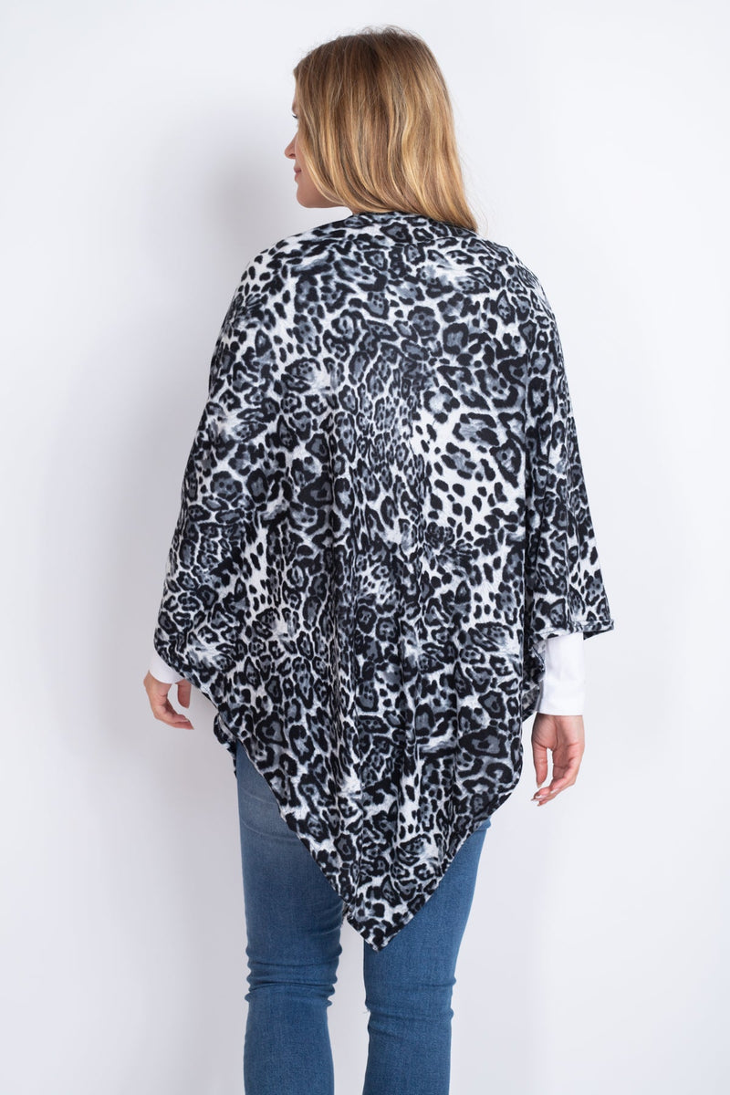 Ms0165 -All Year Round Leopard Poncho
