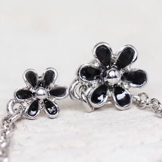 316L Stainless Steel Flower Chain Nose + Cartilage Earring