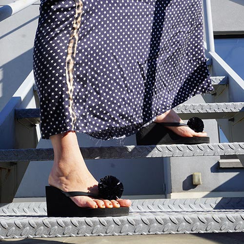 Raffia Pom Poms - Embellished Women's High Wedge Flip Flops Sandal