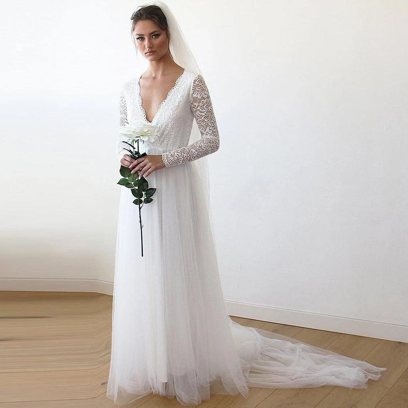 Ivory Tulle and Lace Long Sleeve Wedding Train Gown 1164