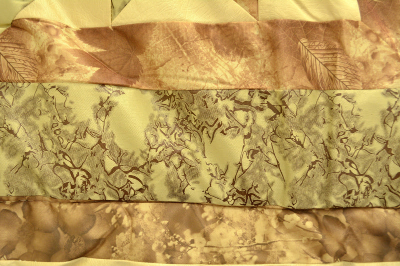 DaDa Bedding Geometric Star-Crossed Floral Sandy Beige Green Ruffles Comforter Set (BM6118L-1)