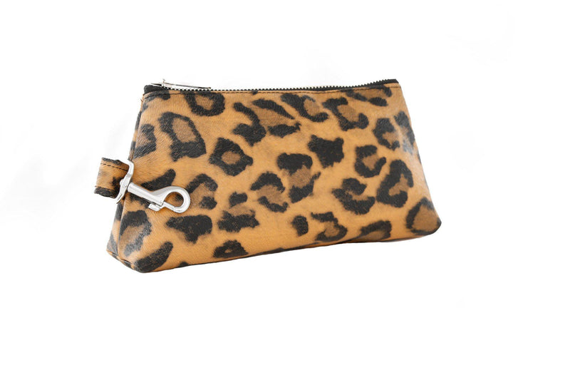 Brown Leopard SIGNATURE IT BAG • Pouch