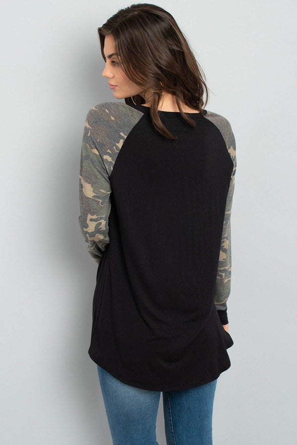 Camouflage Sleeved Round Hem Solid Knit Top