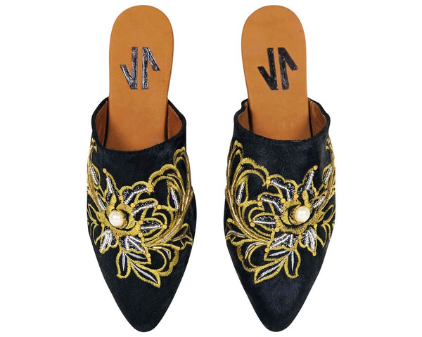 Mules Silvia Cobos Embroidered Black