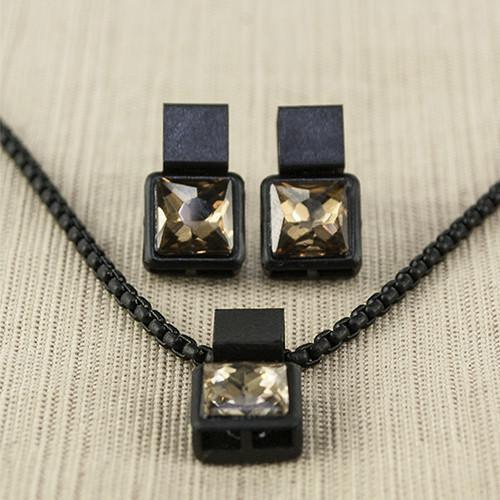 Coal Necklace-Tan